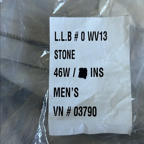 🔥🆕🔥L.L. Bean Men's Wrinkle-Free Chinos, Natural Fit, Hidden Pleated - Picture 5 of 9